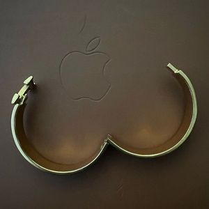 clic h bracelet in black